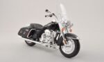 Harley Davidson FLHRC Road King Classic, black, 2013 scala 1/12