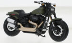 Harley Davidson Fat Bob 114, olive greeen, without showcase, 2022 scala 1/18