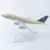 Avion Boeing 747 Saudi Arabian (replica) 15 cm lungime