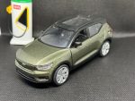 Volvo XC40 green 2018