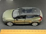 Volvo XC40 green 2018