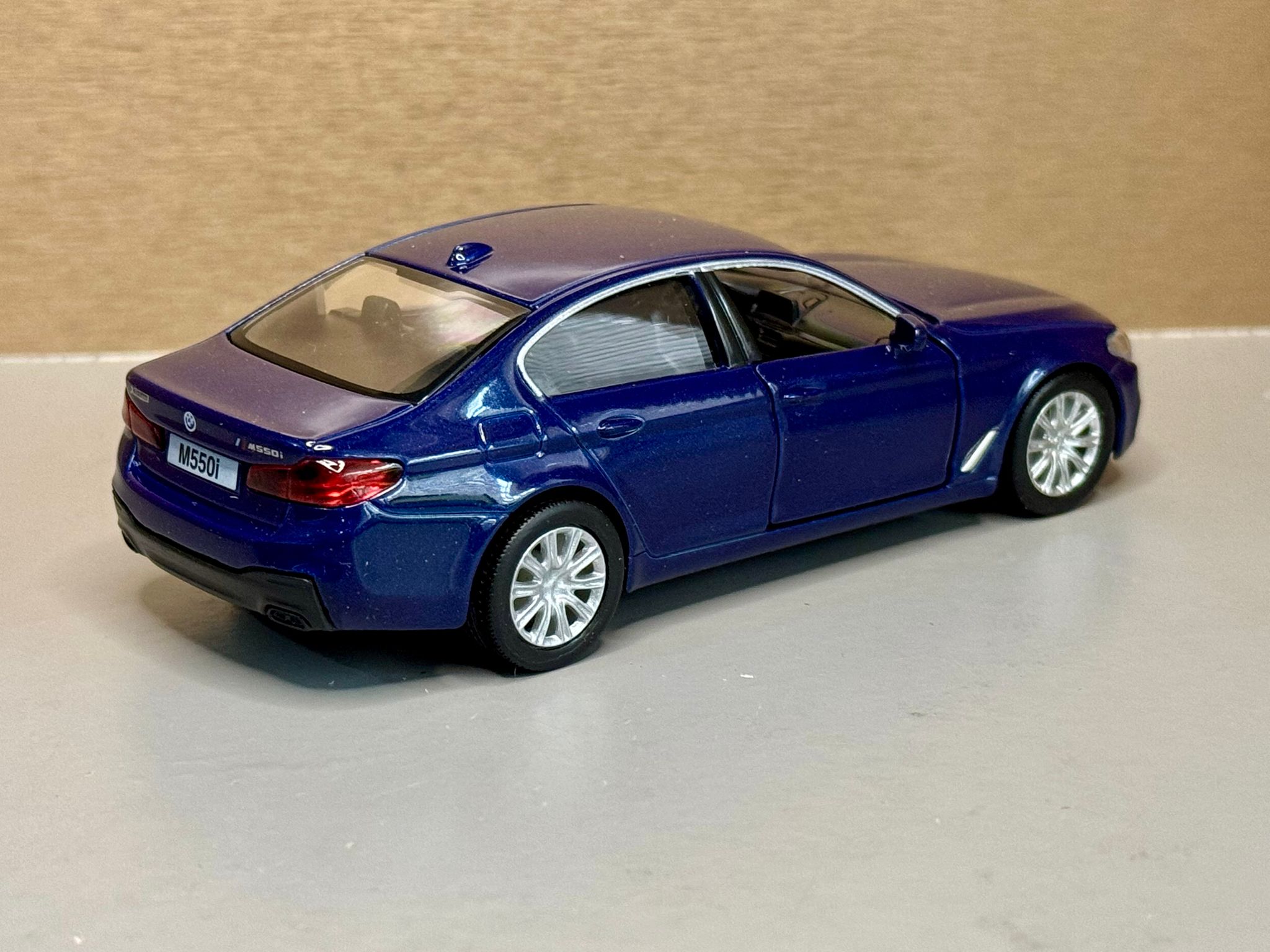 Bmw seria 5 M5 G30 F90 Bluemarin..