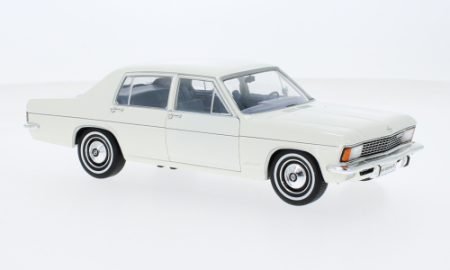 Opel Admiral B an fabricatie 1969 White Special Colection scala 1/24