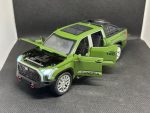 Toyota Tundra cu led-uri si sunete 2022 (Replica) scala 1/32 lungime 18,5 cm