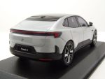 Polestar 4 Magnesium Silber 2024