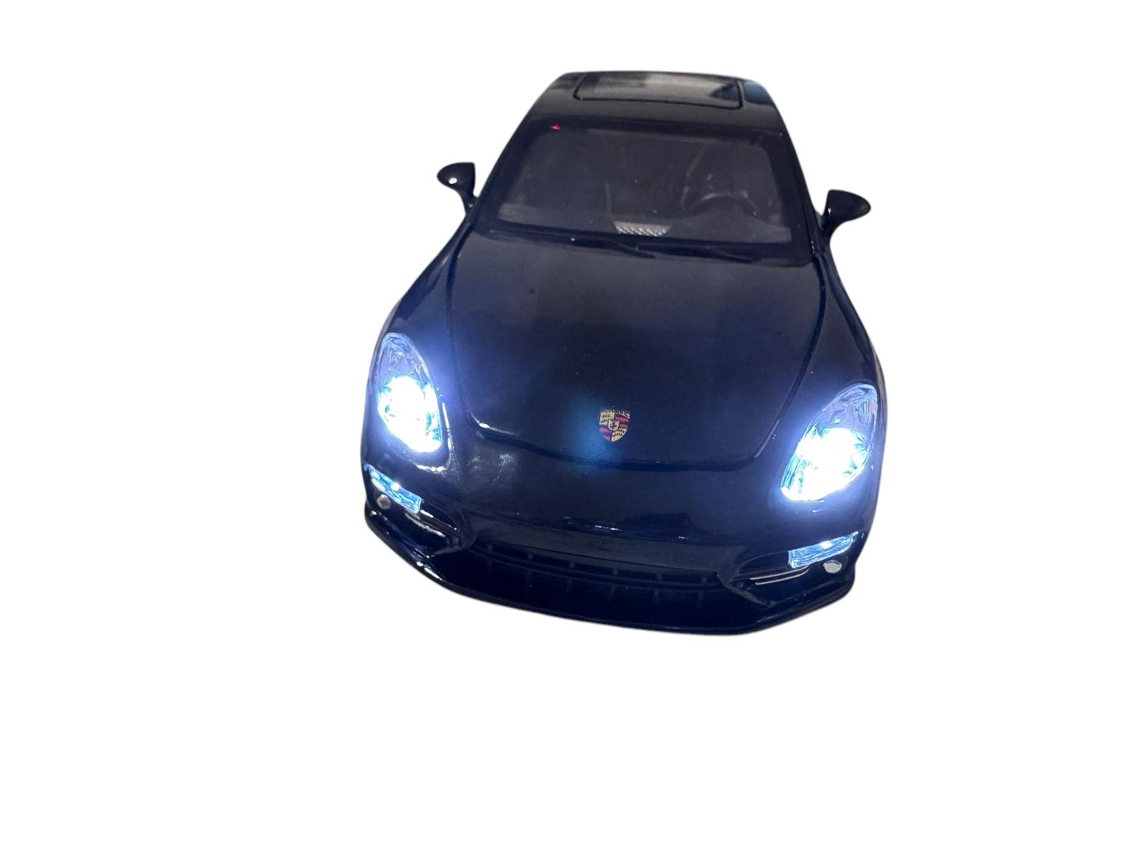 Porsche Panamera Black..