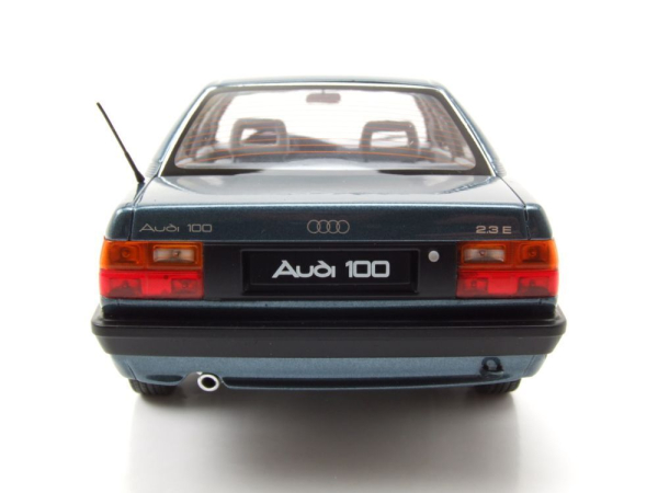 Audi 100 (C3) Blue green metallic 1989....