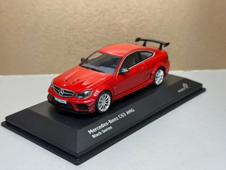 Mercedes Benz C63 AMG 2011 Red