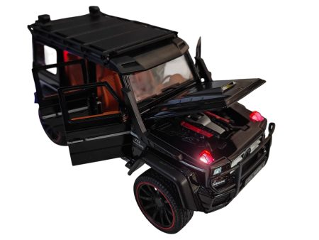 Mercedes G-klass G63 Black (Replica) cu led-uri sunete si fum la scala 1/22