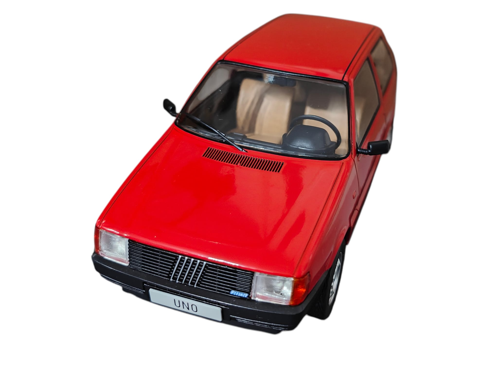 Fiat Uno Rosu whitebox scala 1 24...