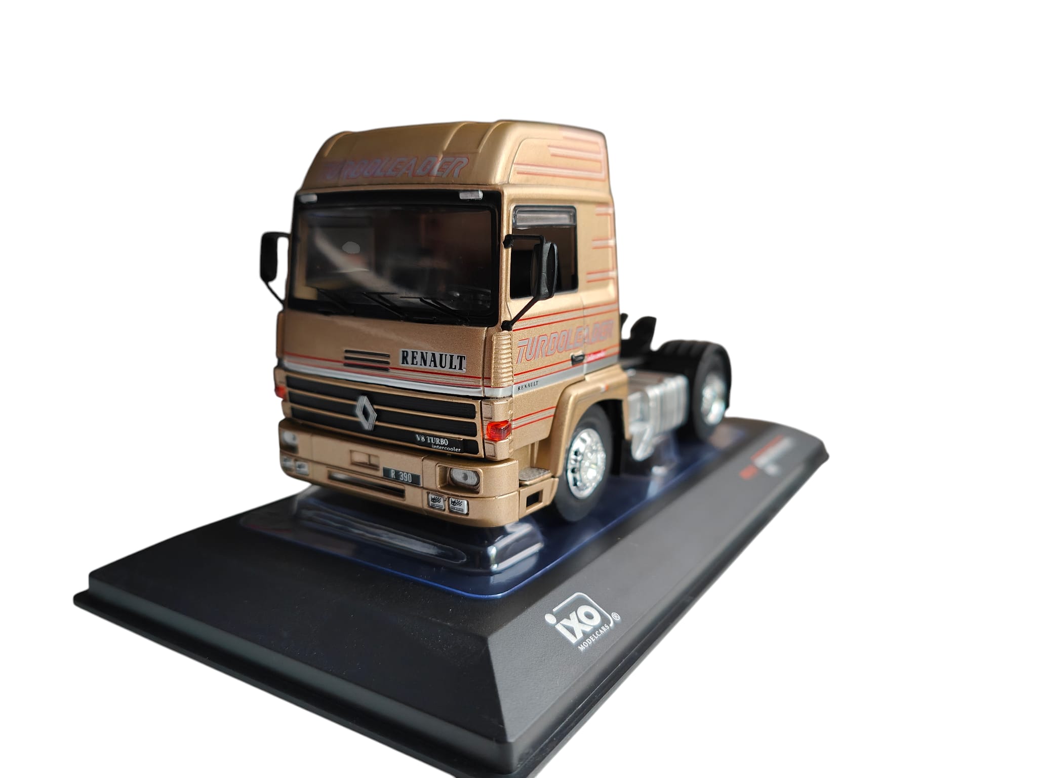 Tir Renault R 390 Bej 1987 scala 1 43..