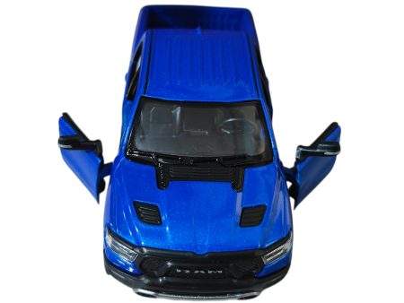 Dodge Ram 1500 Blue model 2019 scala 1/46