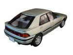 Mazda 323 F hellgrun