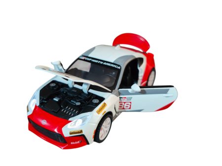 Toyota GR 86 White-Red 2024 (Replica) cu led-uri si sunete scala 1/32