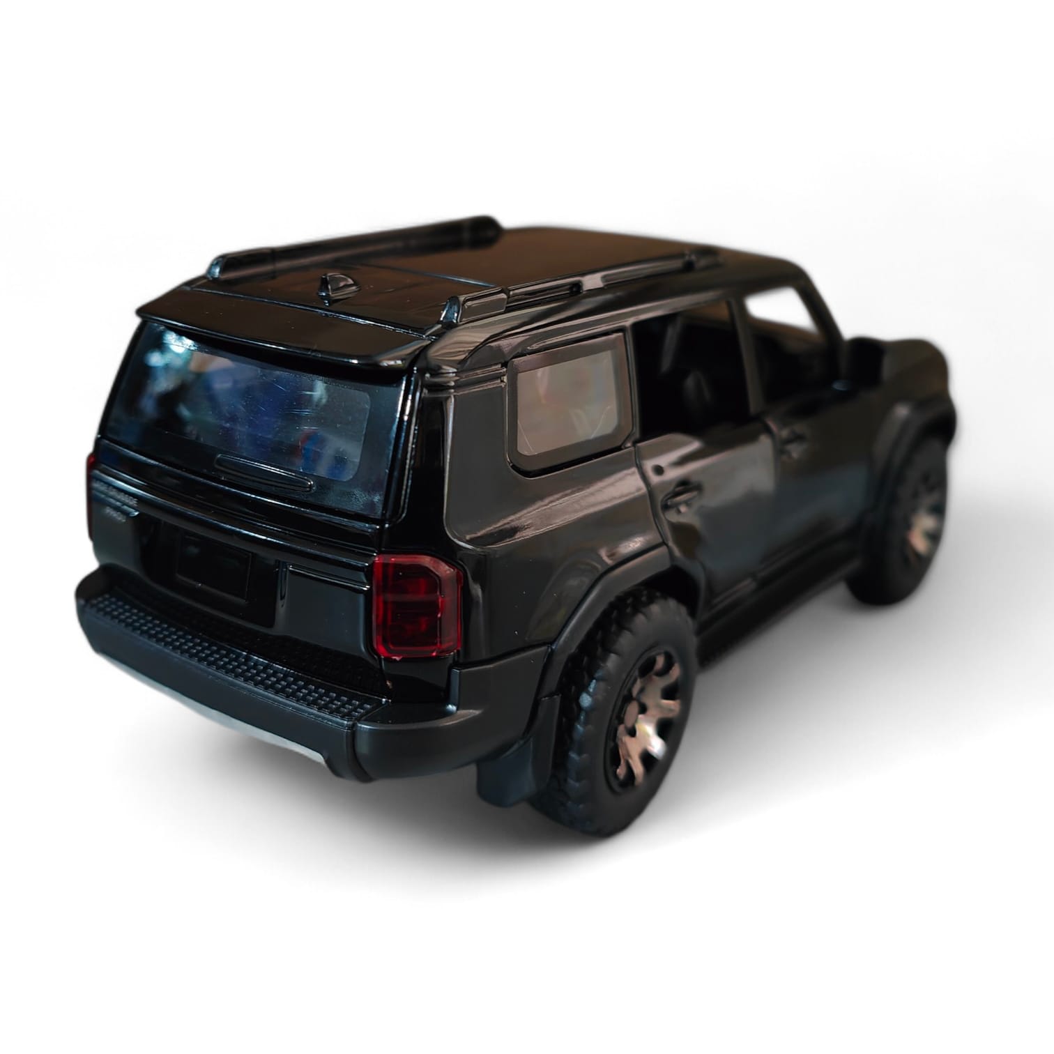 Toyota Land Cruiser Prado 2024 Prado Black scala 1 32...