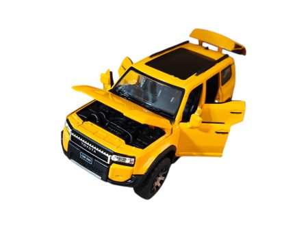 Toyota Land Cruiser Prado 2024 Yellow (replica) cu led-uri si sunete scala 1/32