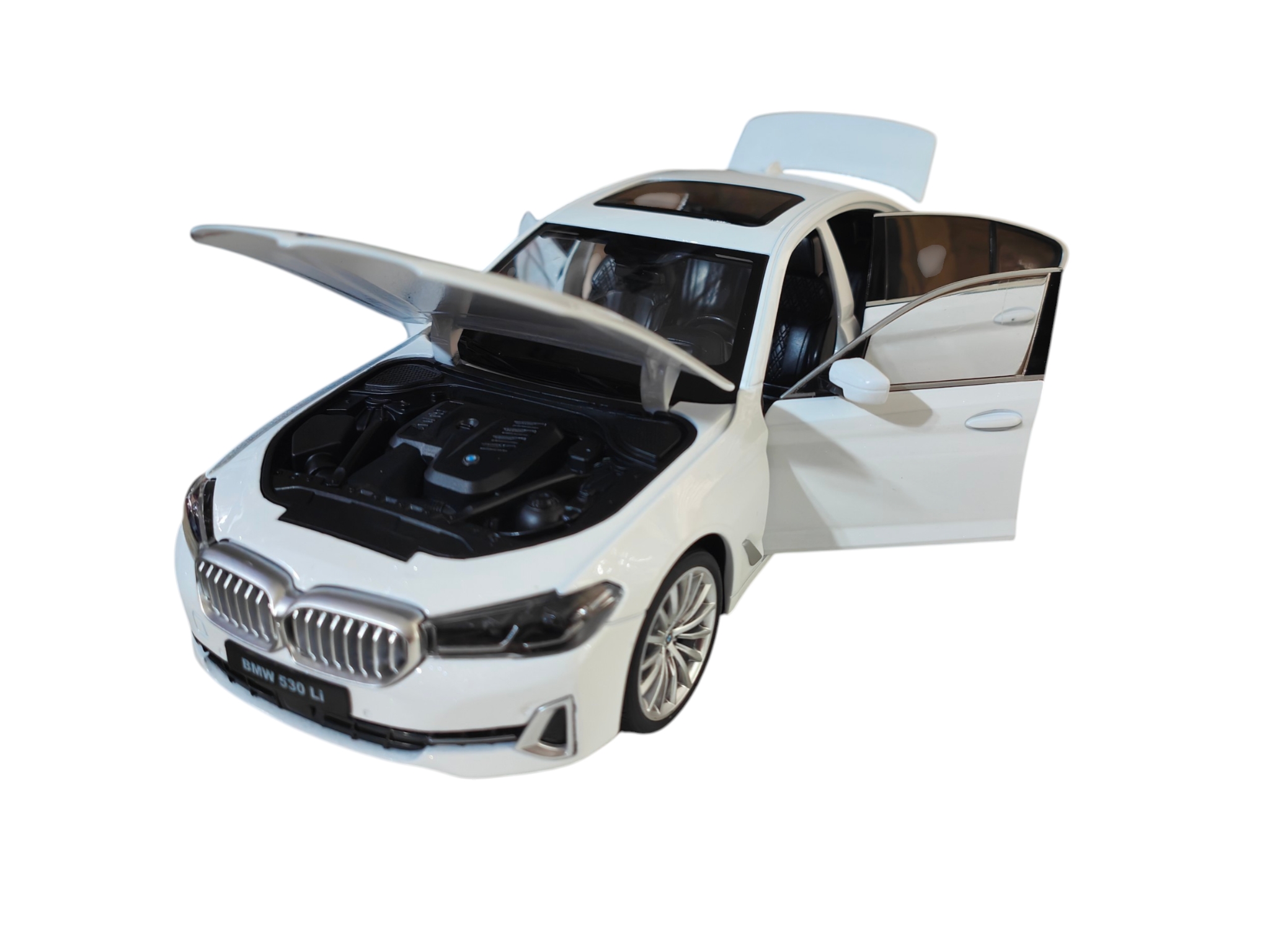 Bmw seria 5 G30 Facelift 2022 White scala 1 18...