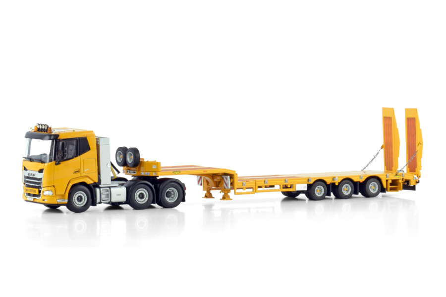DAF XF SL 6x2 cu două axe directoare, pentru transport agabaritic cu semiremorcă joasă și rampe, Yellow, scala 1 50 WSI Models