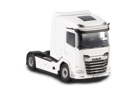 Tir Daf XG MY25 4X2 White scala 1/50 WSI Models